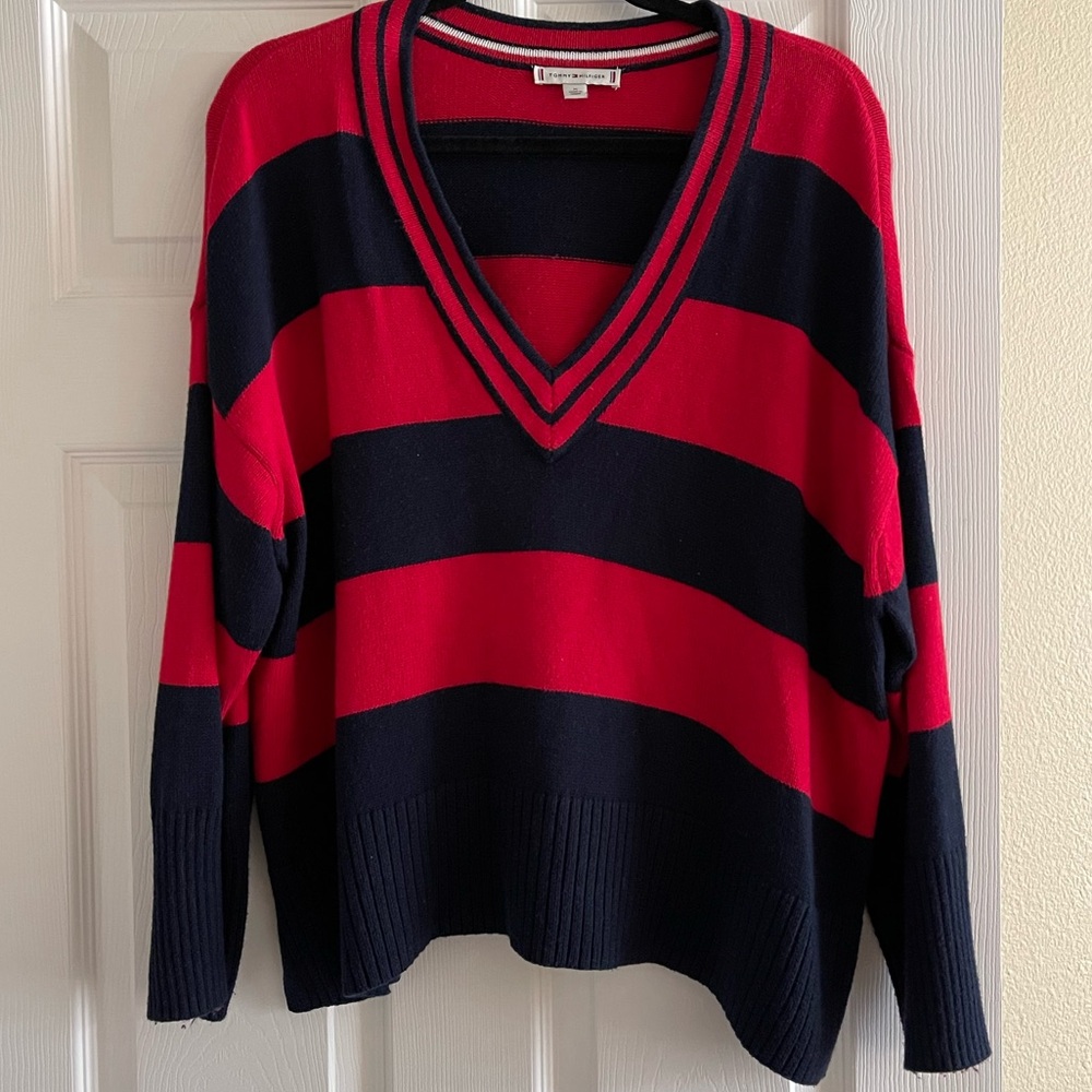 Tommy Hilfiger Red Blue Loose Fit V Neck Sweater (size M)